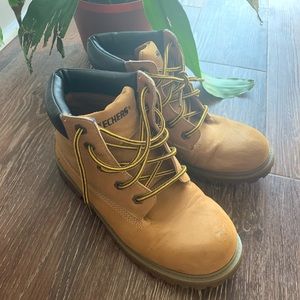 🌟 2/$10 Sketchers boys MECCA - BUNKHOUSE boots